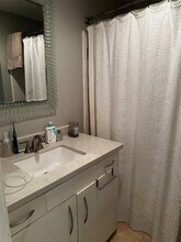 1909 Brun St, Unit 9 in Houston, TX - Building Photo - Building Photo