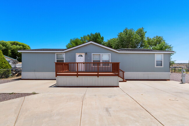 24255 N Cleveland St in Paulden, AZ - Building Photo - Building Photo