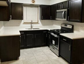 3307 Highland Ave in Berwyn, IL - Building Photo - Building Photo