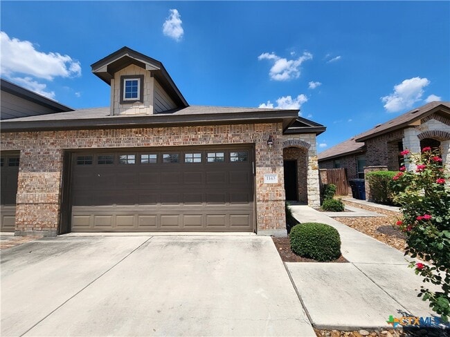 1143 Creekside Orchard
