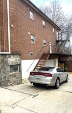 916 Chester Pike in Prospect Park, PA - Building Photo - Building Photo