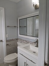 209 Avondale Dr, Unit 1 East in Pompano Beach, FL - Foto de edificio - Building Photo