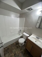 121 St Louis Rd in Collinsville, IL - Building Photo - Building Photo