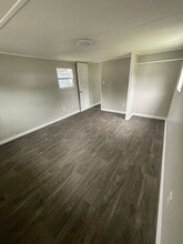 7017 Silver Lake Dr in Palatka, FL - Foto de edificio - Building Photo