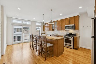 1169 Abbey Pl NE in Washington, DC - Foto de edificio - Building Photo