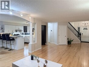 23 Marsh Crescent in Guelph, ON - Building Photo - Building Photo