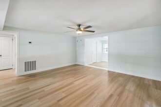 210 N 14th St in Fernandina Beach, FL - Building Photo - Building Photo