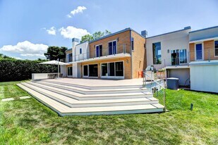 117 Erica's Ln in Sagaponack, NY - Building Photo