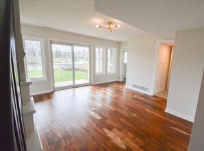 3416 Lake St NW in Rochester, MN - Building Photo - Building Photo