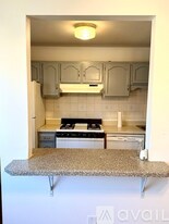 87 Towne House Rd, Unit 87 in Hamden, CT - Building Photo