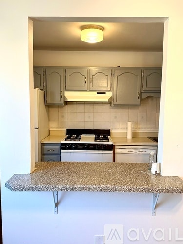 property at 87 Towne House Rd