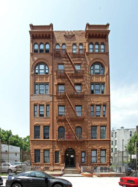 944  Marcy Avenue in Brooklyn, NY - Building Photo