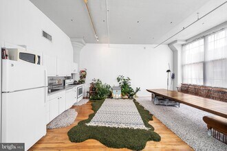 314-22 N 12th St in Philadelphia, PA - Building Photo - Building Photo