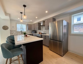 286 E 16th St in Hamilton, ON - Building Photo