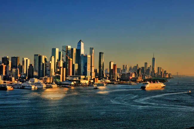 6050 Boulevard E, Unit 3H in West New York, NJ - Foto de edificio - Building Photo