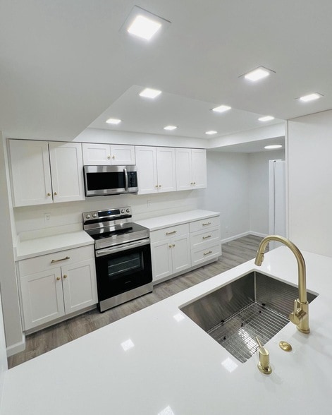 property at 500 Egret Cir