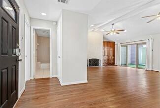 6807 Anglebluff Cir in Dallas, TX - Building Photo - Building Photo