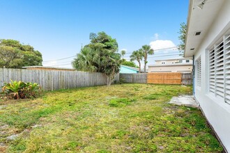 917 N Ocean Breeze in Lake Worth, FL - Building Photo - Building Photo