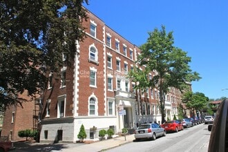 11 Chauncy St, Unit 1 Chauncy- unit 4 in Cambridge, MA - Building Photo - Building Photo
