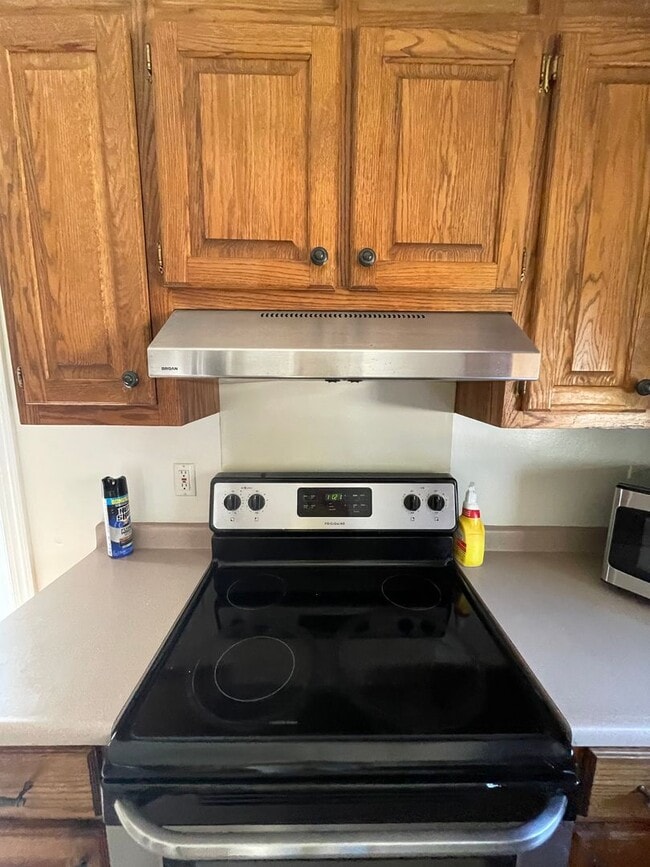 905 N Main St in Fountain Inn, SC - Building Photo - Building Photo