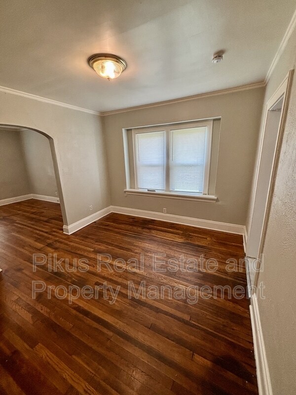 485 Crouse St in Akron, OH - Building Photo - Building Photo