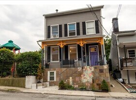 6 William St in Ossining, NY - Building Photo