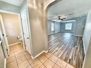 2137 Dorman Dr in New Braunfels, TX - Building Photo - Building Photo