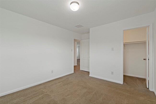 property at 25435 Autumn Woods Dr