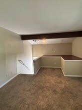 923 S 7th St in Ann Arbor, MI - Foto de edificio - Building Photo