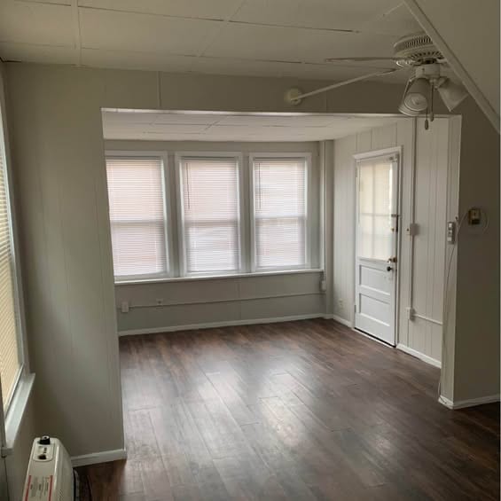 property at 2 N Wyoming Ave