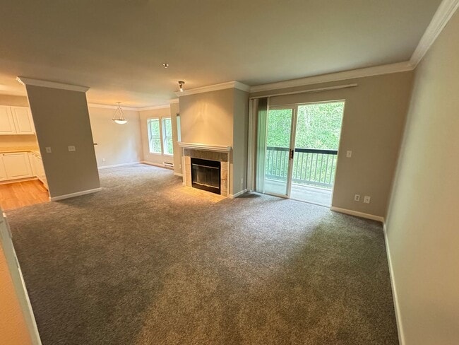 property at 33020 10th Ave SW