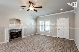 124 N Benchmark Ln in Fayetteville, AR - Building Photo - Building Photo