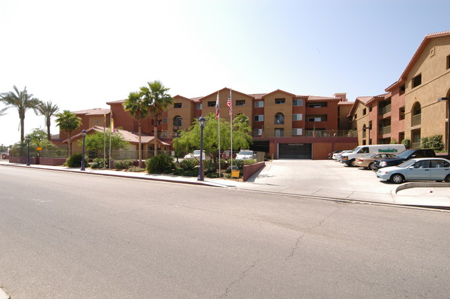 Cathedral Towne Villas in Cathedral City, CA - Building Photo - Building Photo