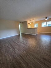 3300 Fox Chase Cir in Palm Harbor, FL - Building Photo - Building Photo