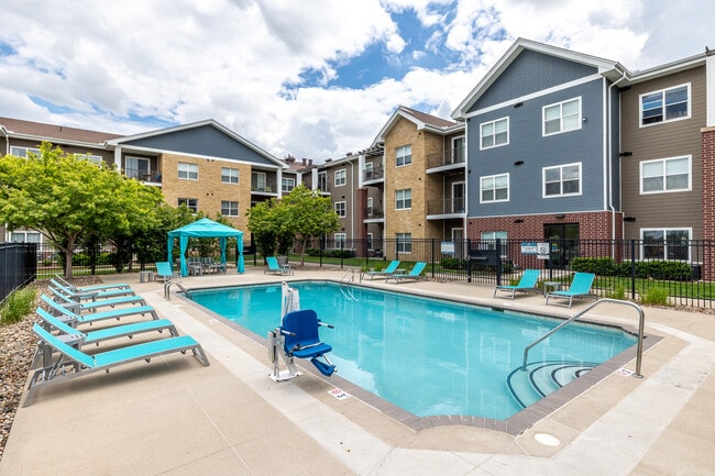 Sierra Pointe Apartments
