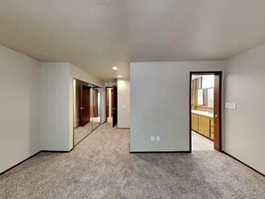 1307 SW 355th Pl in Federal Way, WA - Building Photo - Building Photo