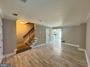 526 Lancaster Pl in Frederick, MD - Building Photo - Building Photo