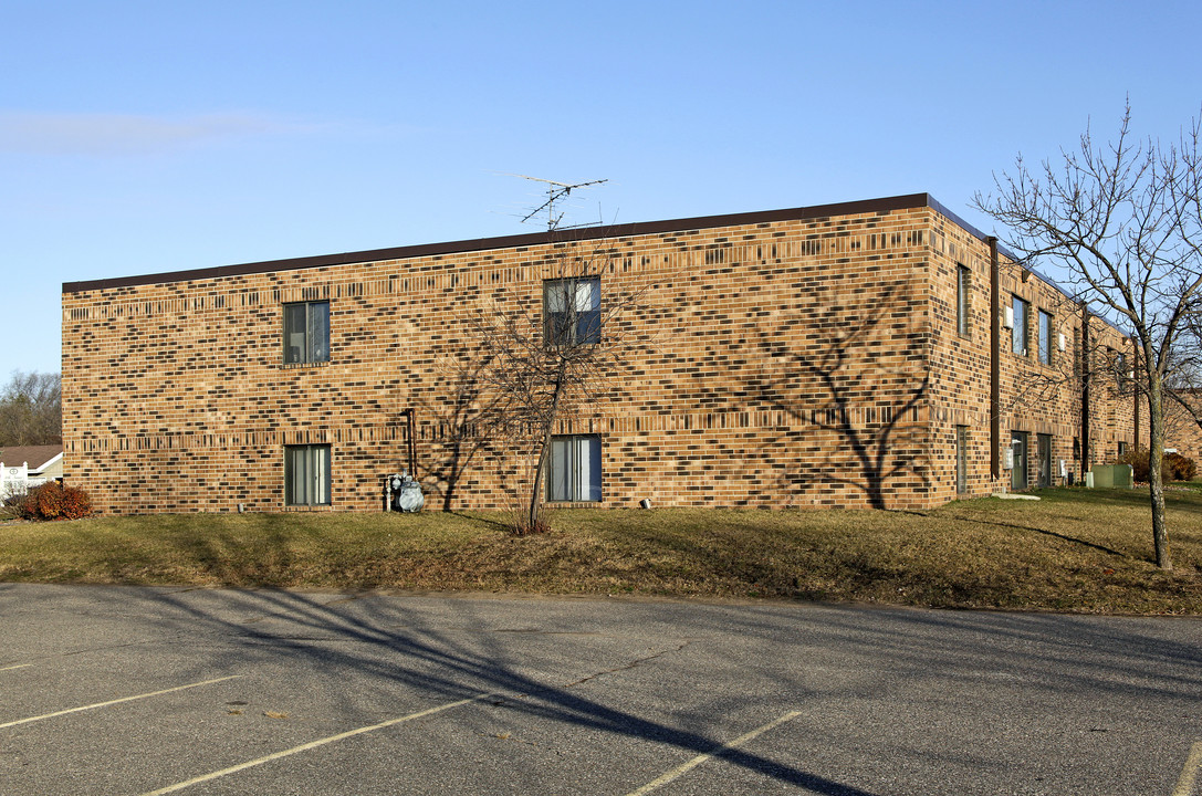 Heritage Cove Apartments in St. Joseph, MN - Building Photo