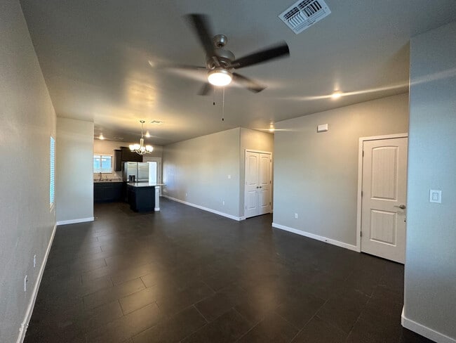 2807 Ocate Ct in Las Cruces, NM - Building Photo - Building Photo