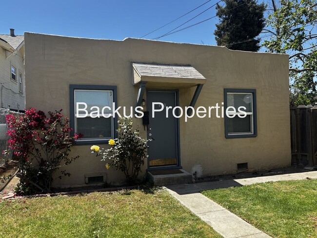 property at 430 Front St