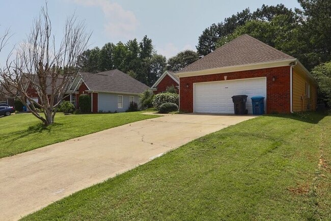 510 MacLand Dr in Lawrenceville, GA - Building Photo - Building Photo