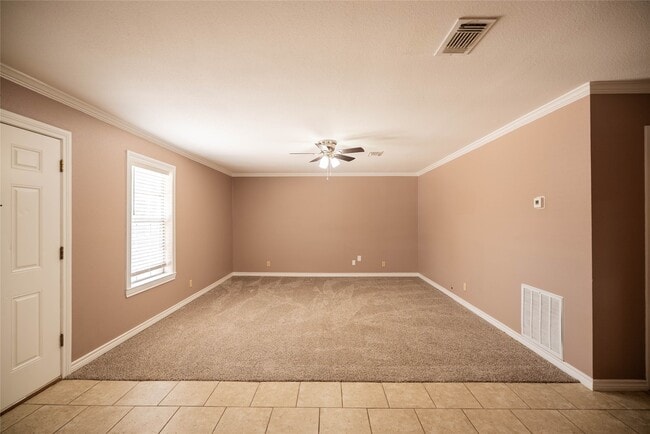 3011 Orange St in Waller, TX - Building Photo - Building Photo