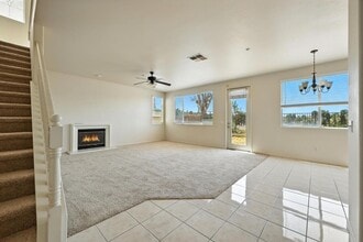 4708 Driftwood Way in Oceanside, CA - Building Photo - Building Photo