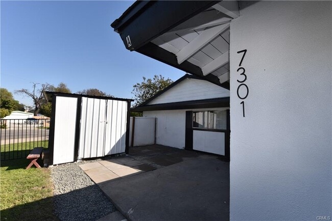 7301 Braeburn St in Anaheim, CA - Building Photo - Building Photo
