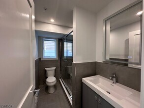 248 Morningside Ave in Cliffside Park, NJ - Building Photo - Building Photo