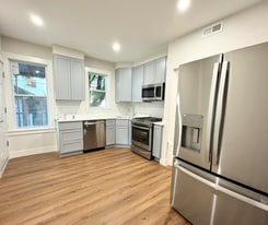 147 E Cottage St, Unit 1 in Boston, MA - Building Photo