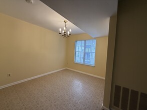 1405 Key Pkwy in Frederick, MD - Building Photo - Building Photo