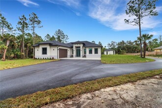 2266 Desoto Blvd S in Naples, FL - Building Photo - Building Photo