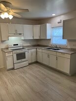 7245 W Lawrence Ave in Harwood Heights, IL - Building Photo