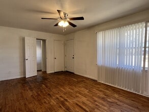 220 S Dryden St in Stillwater, OK - Building Photo - Building Photo
